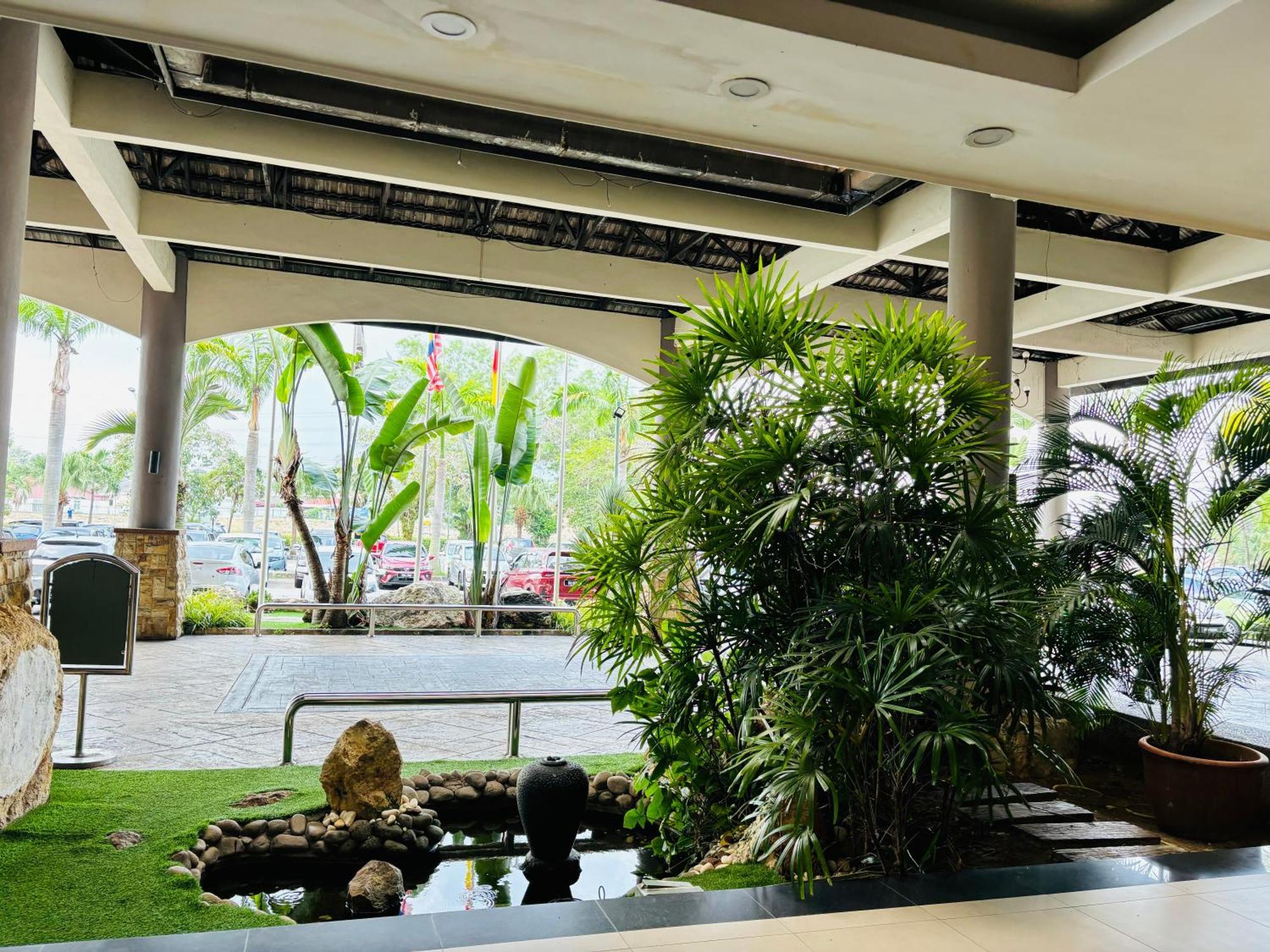 Glory Beach Resort Own Port Dickson Buitenkant foto